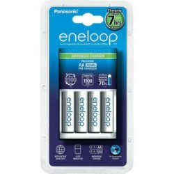 Зарядний пристрій Panasonic Eneloop BQ-CC17 Advanced Charger та 4 акумулятори AA Panasonic Eneloop 2000mah BK-3MCCE
